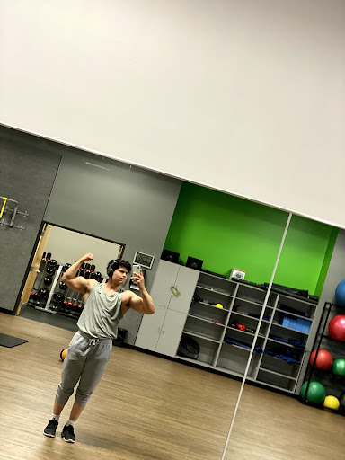 Vive Fitness boxing gym in Portland, Oregon, United States - training facility photo 3